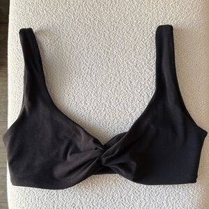 Buffbunny Black Twist Front Bra